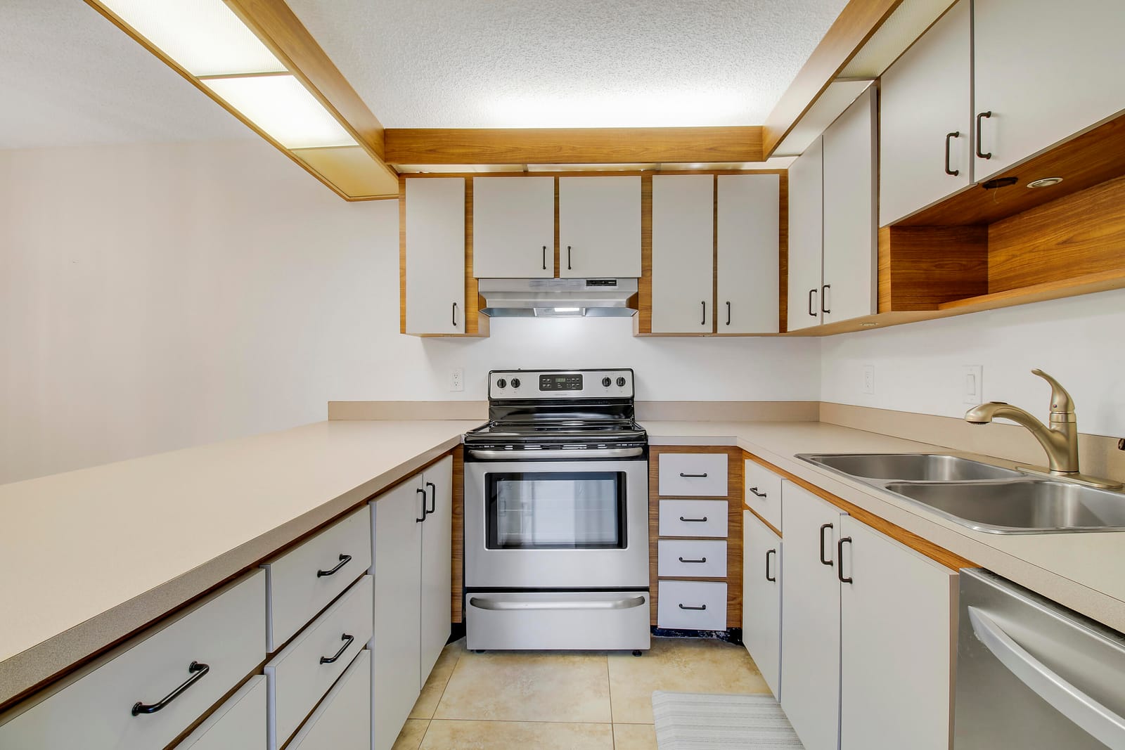 825 CENTER Street 5A, Jupiter, FL 33458 photo 14