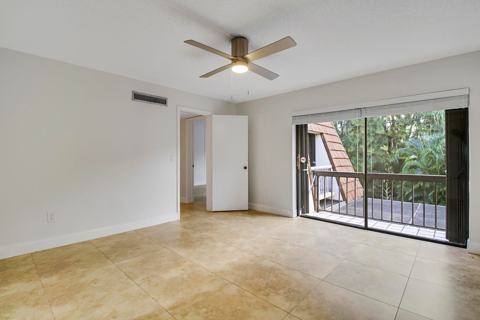 825 CENTER Street 5A, Jupiter, FL 33458 photo 25