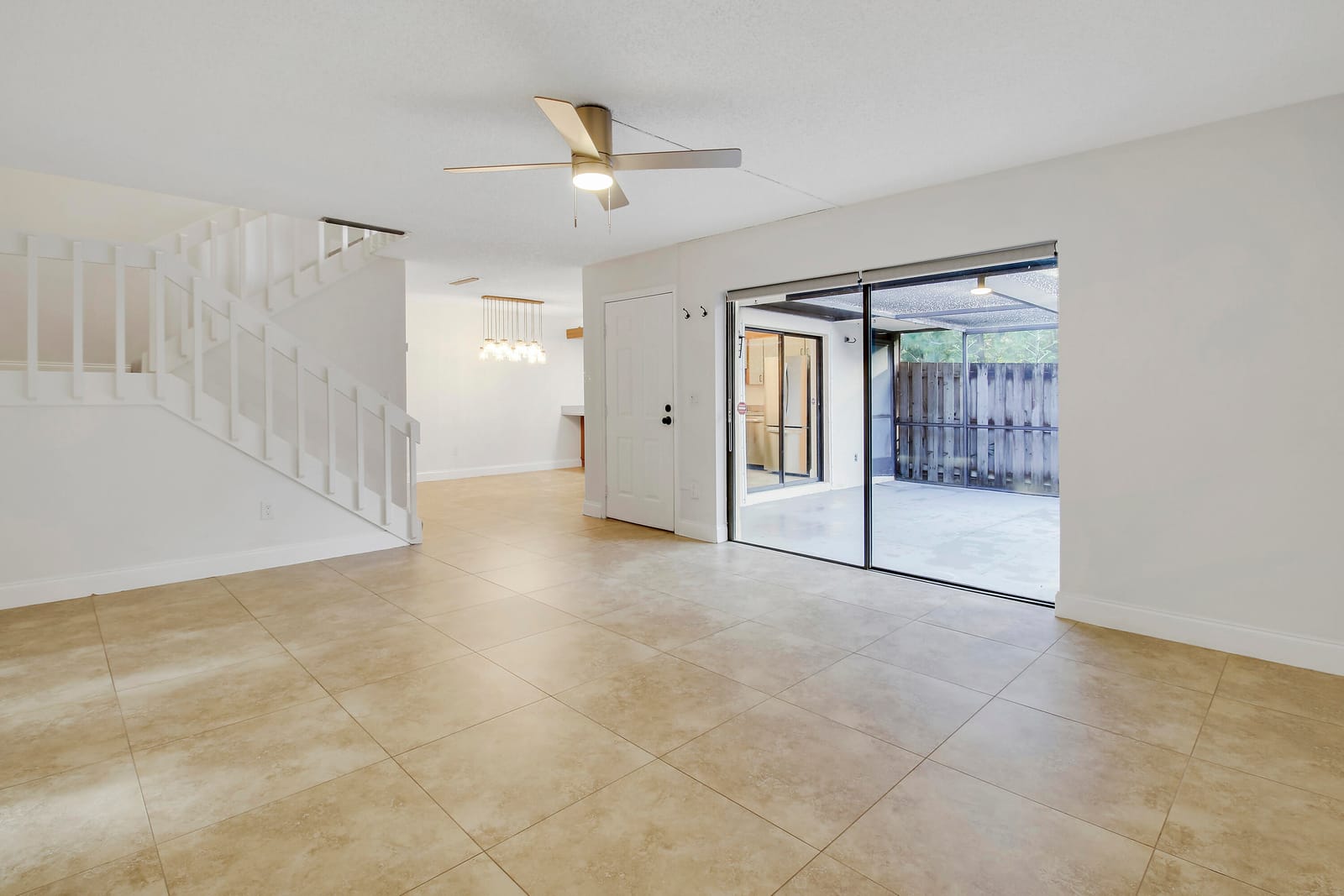 825 CENTER Street 5A, Jupiter, FL 33458 photo 4