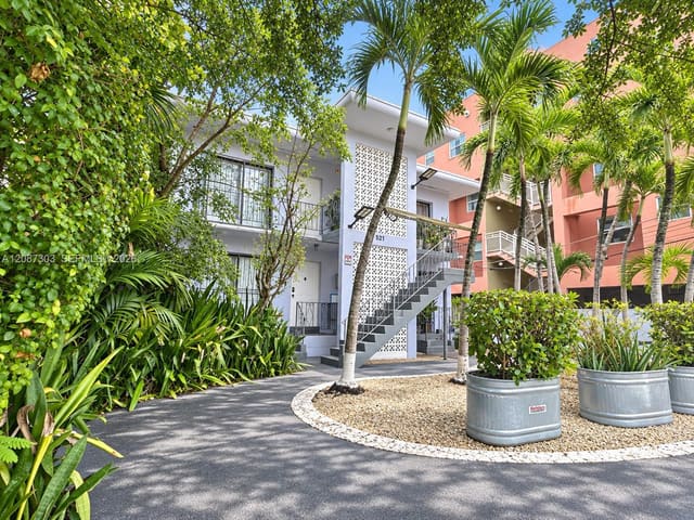 521 NE 62nd Street 3, Miami, FL 33138