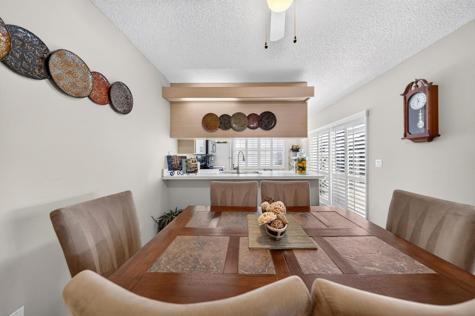 42 Essex Court B — photo 11