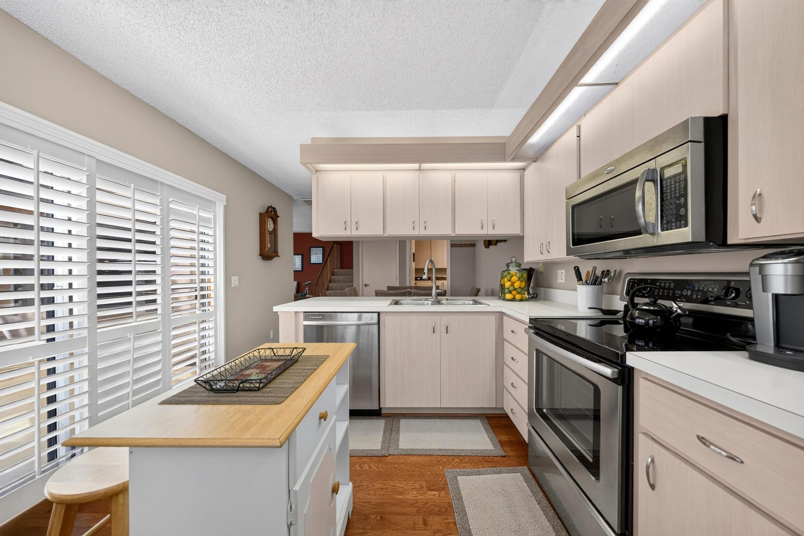 42 Essex Court B, Royal Palm Beach, FL 33411 photo 14