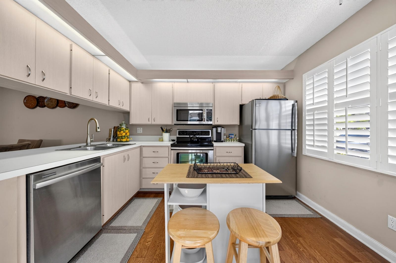 42 Essex Court B, Royal Palm Beach, FL 33411 photo 15