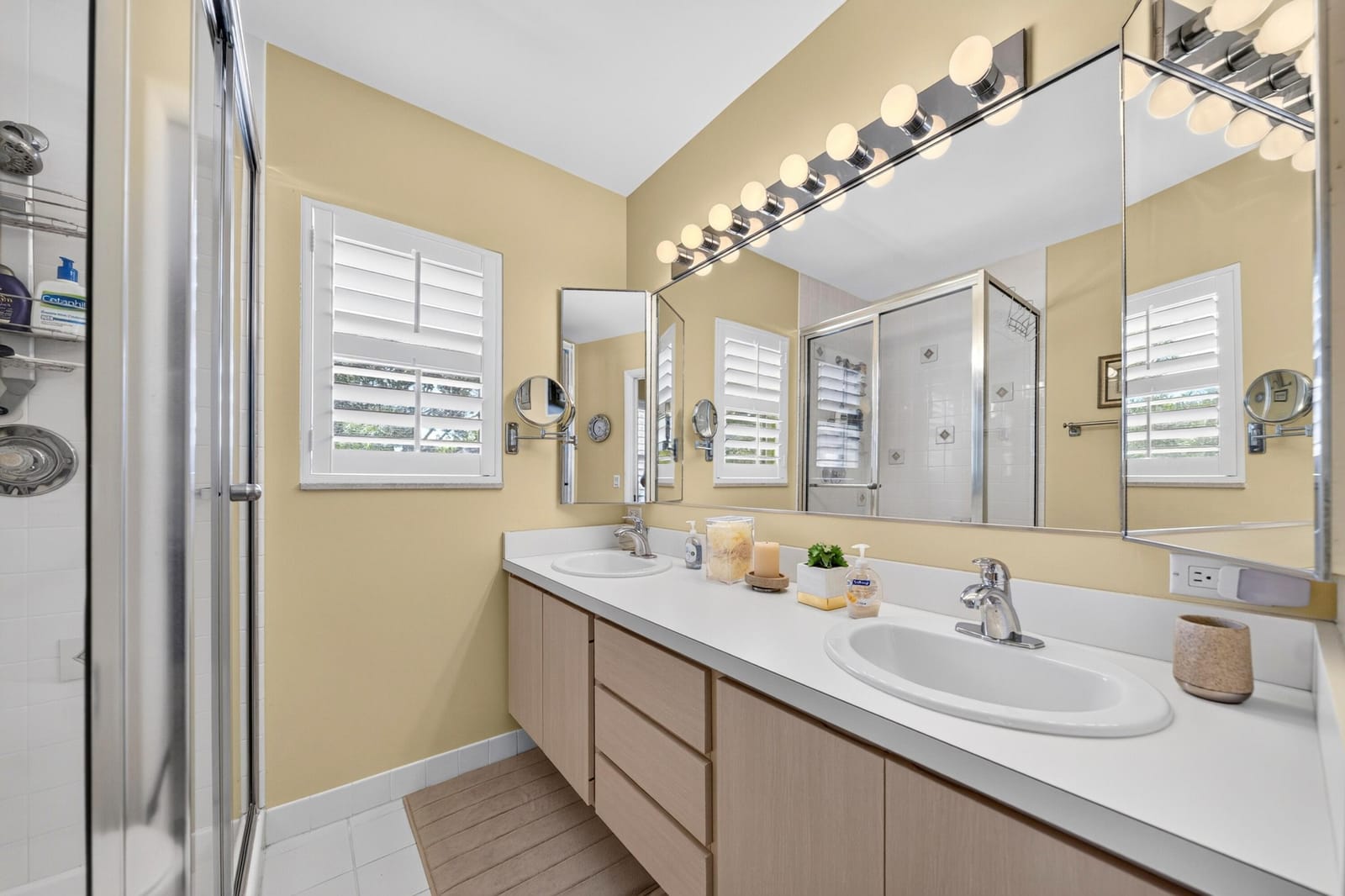 42 Essex Court B, Royal Palm Beach, FL 33411 photo 23
