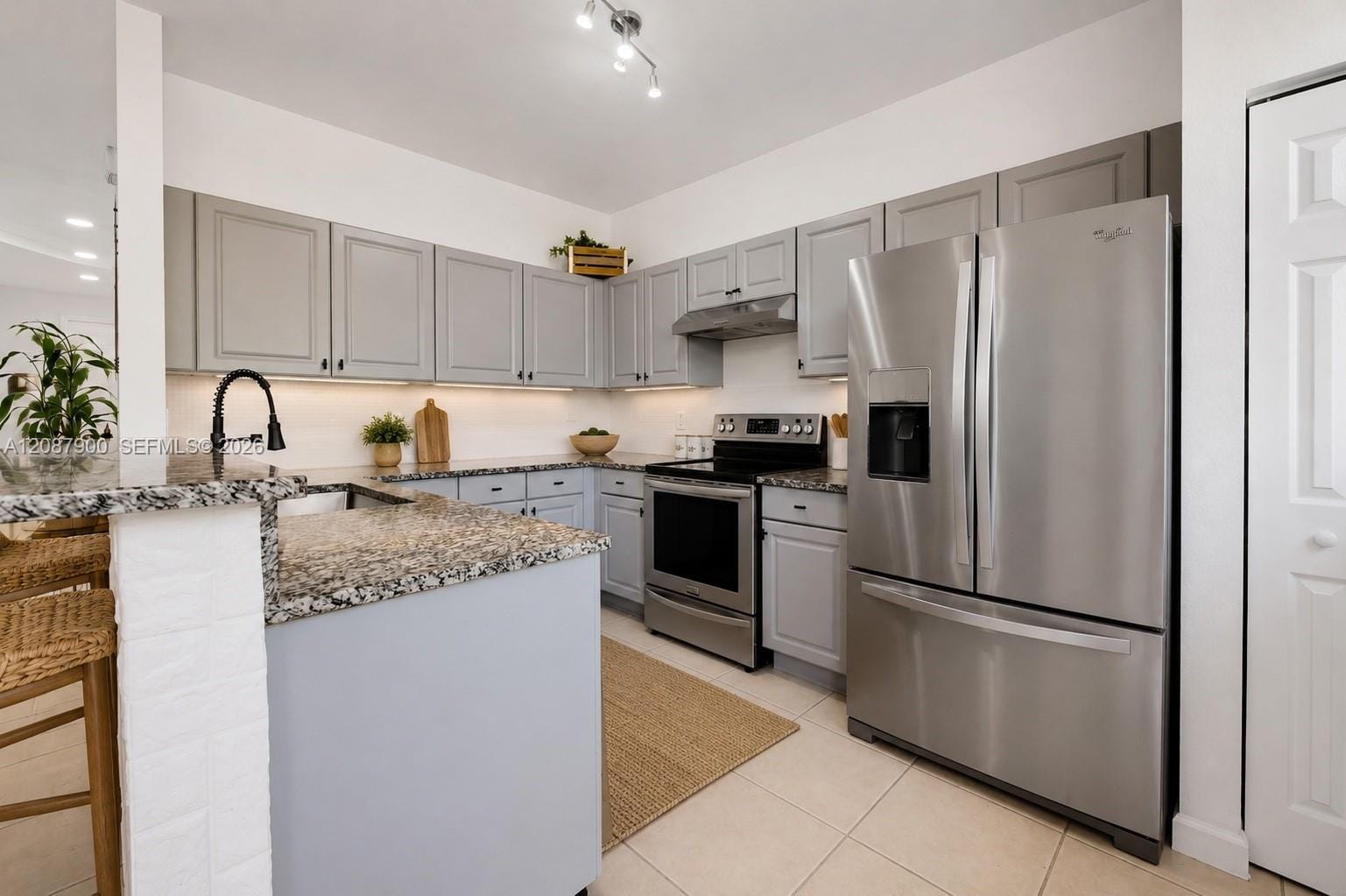 12999 SW 132nd Terrace, Miami, FL 33186 photo 4