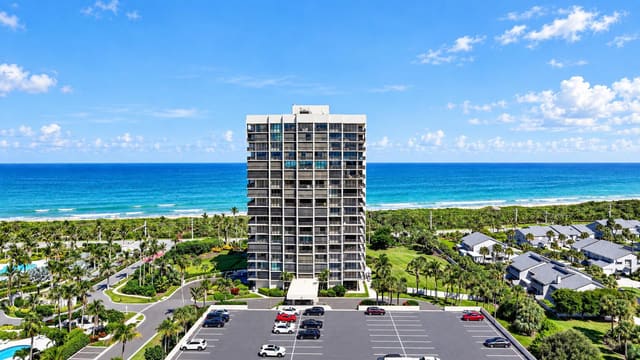 5047 N Highway A1A 604, Atlantic View Beach Club Condominium, Fort Pierce, FL