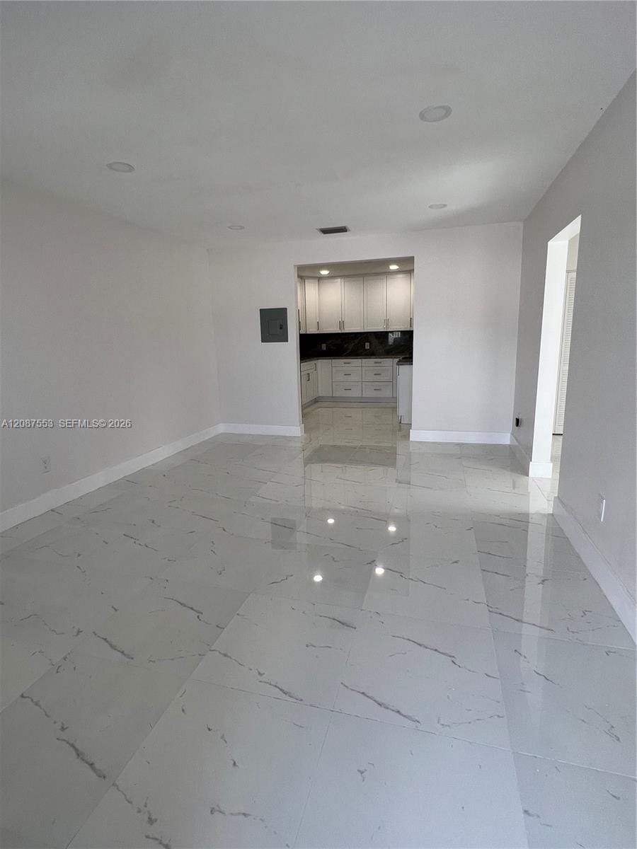 3315 SW 91st Avenue — photo 3