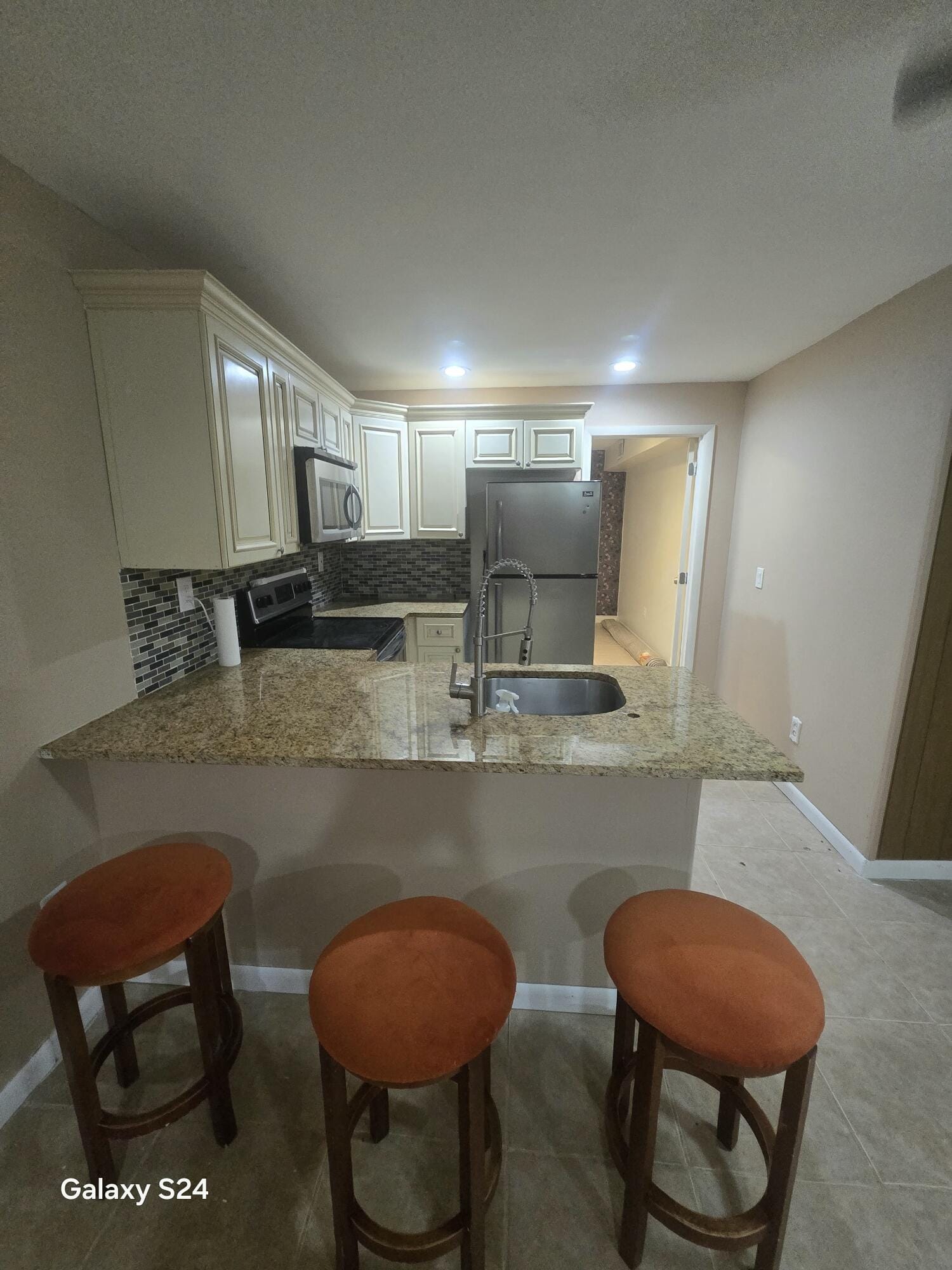 702 FLEMING Avenue, Greenacres, FL 33463 photo 10