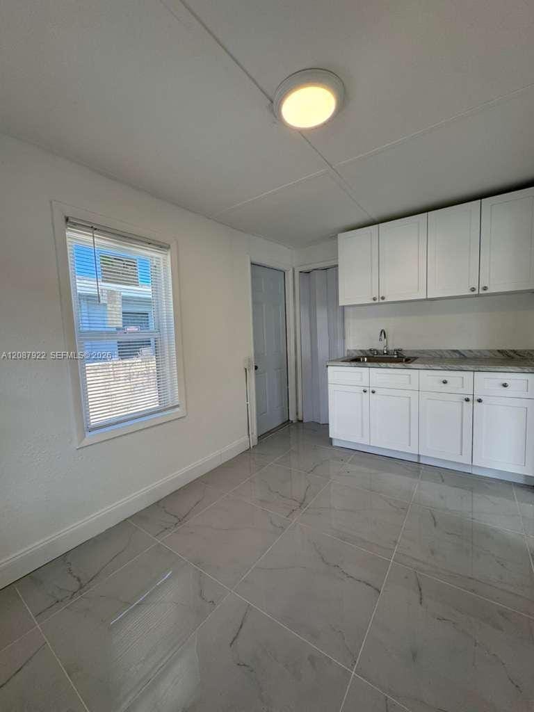 731 SW 3rd Place 1, Dania Beach, FL 33004 photo 5