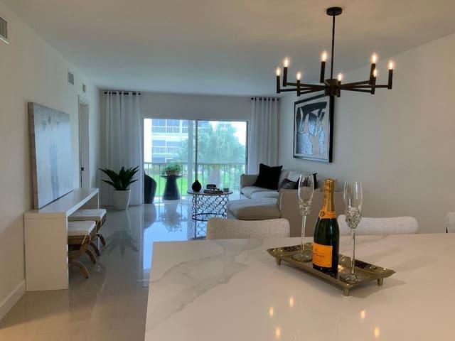9856 Marina Boulevard 1320, Boca Raton, FL 33428