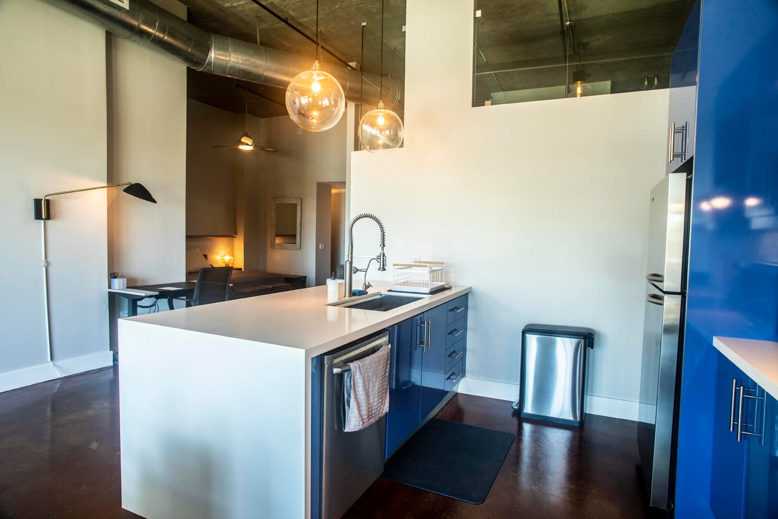 185 NE 4TH Avenue 204 — photo 5