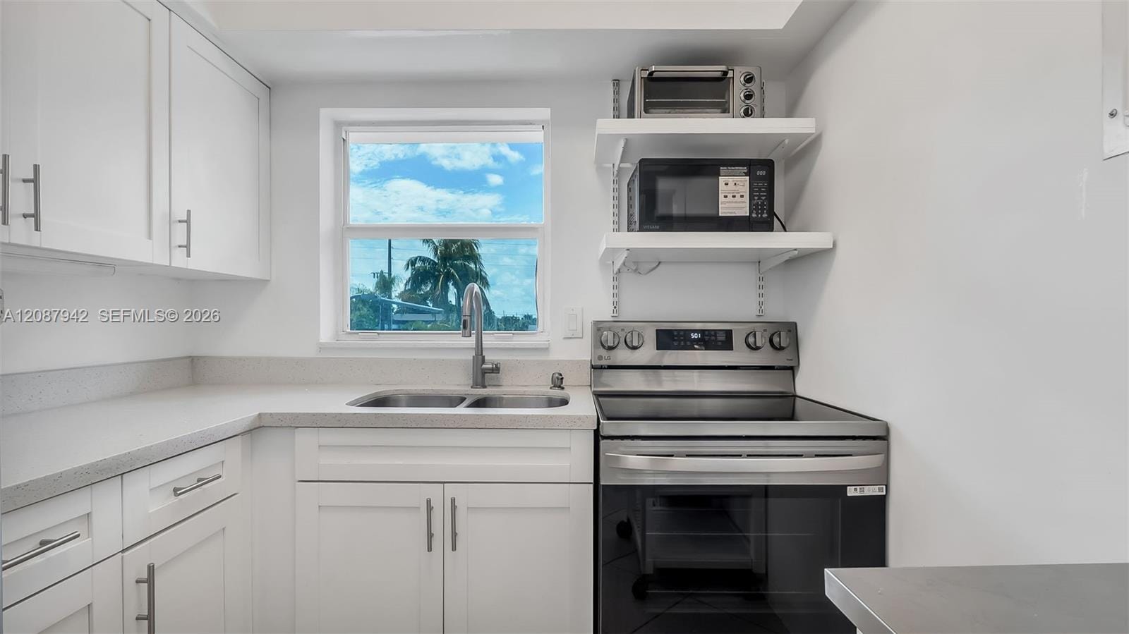 733 NW 30th Court 6, Wilton Manors, FL 33311 photo 17