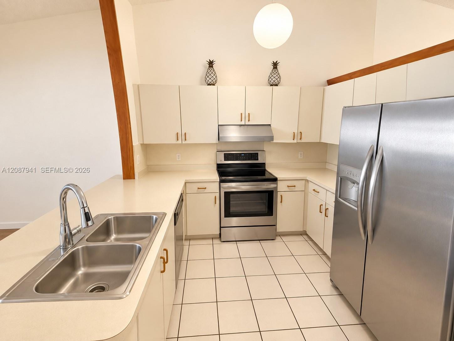 12796 NW 102 Court, Hialeah Gardens, FL 33018 photo 8