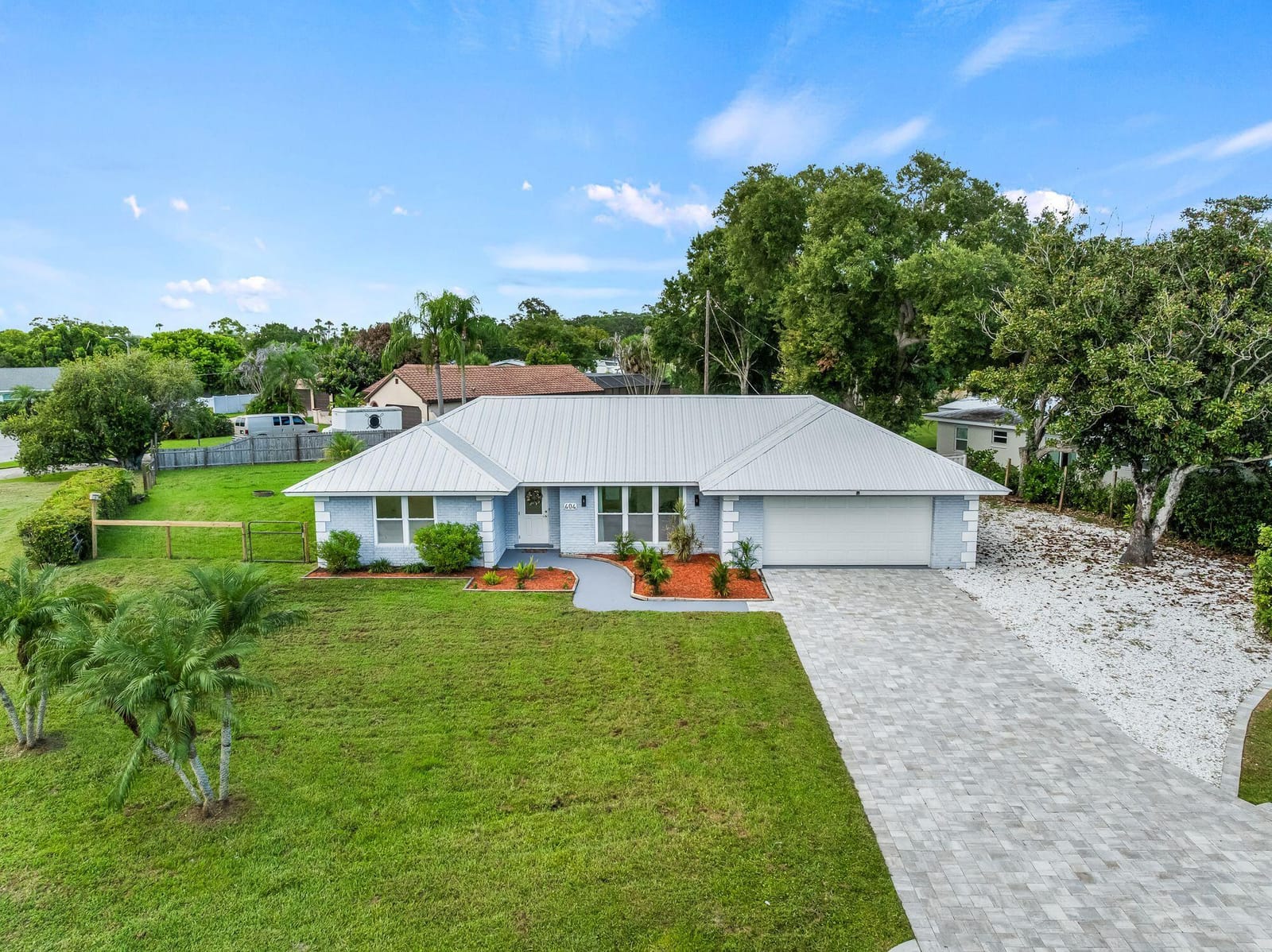 404 21st Street SE, Vero Beach, FL 32962 photo 1
