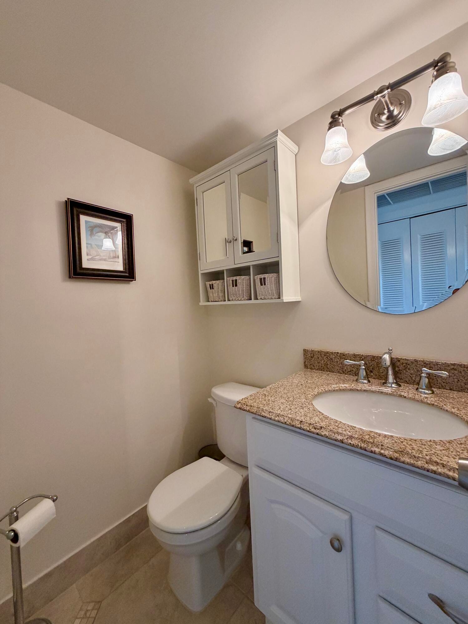 4104 Cambridge E 4104 — photo 9