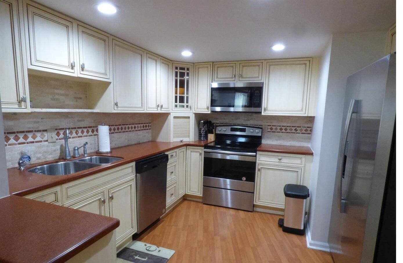 2800 N Ocean Drive B-5c, Singer Island, FL 33404 photo 3