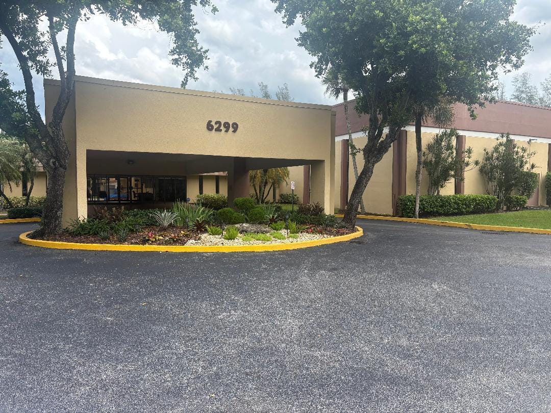 5851 NW 62ND Avenue 201, Tamarac, FL 33319 photo 13