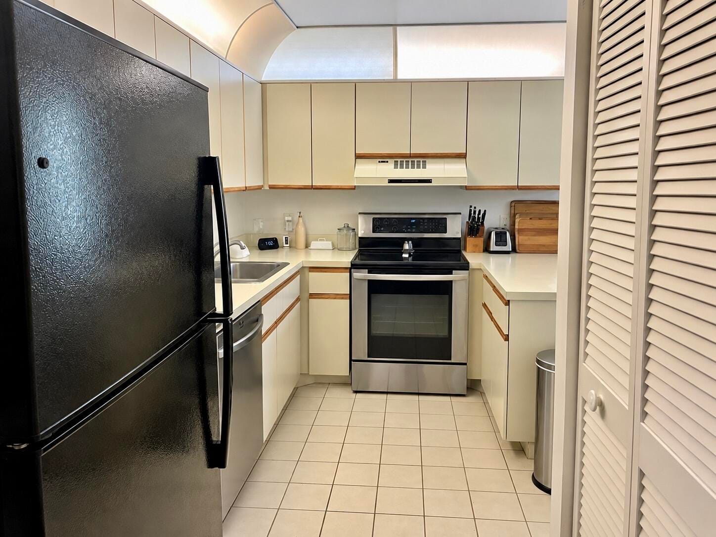 5150 S FOUNTAINS Drive S 211 — photo 12