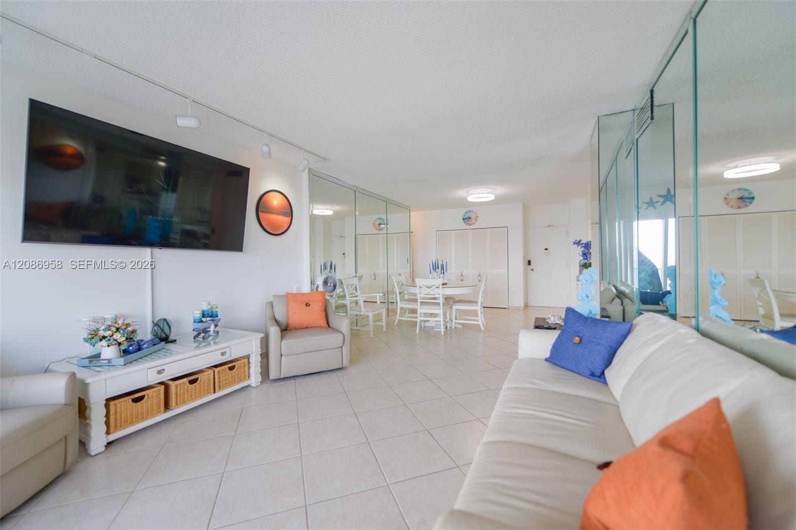 1950 S Ocean Drive 18B, Hallandale Beach, FL 33009 photo 12