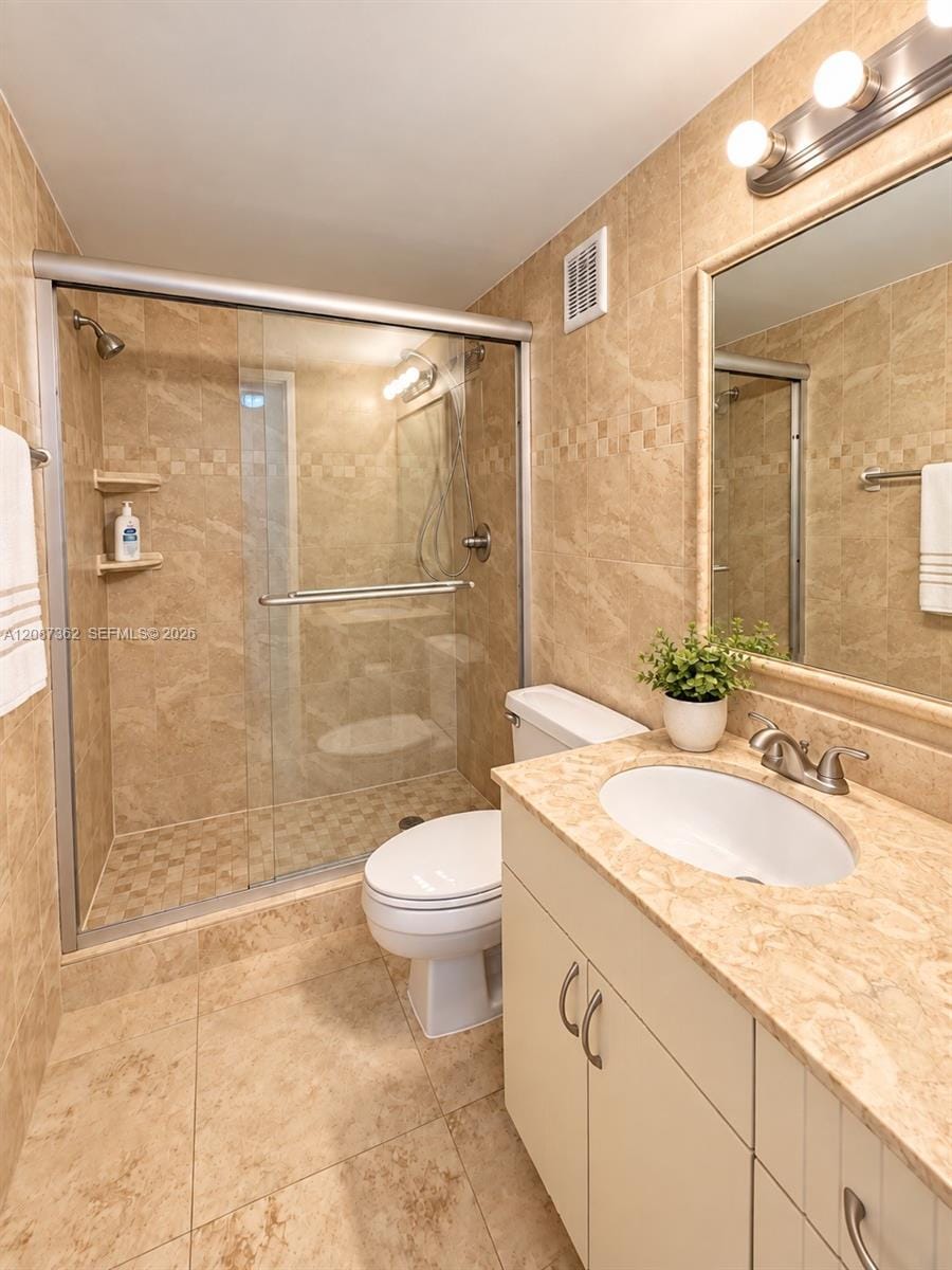 3725 S Ocean Drive 1606 — photo 9