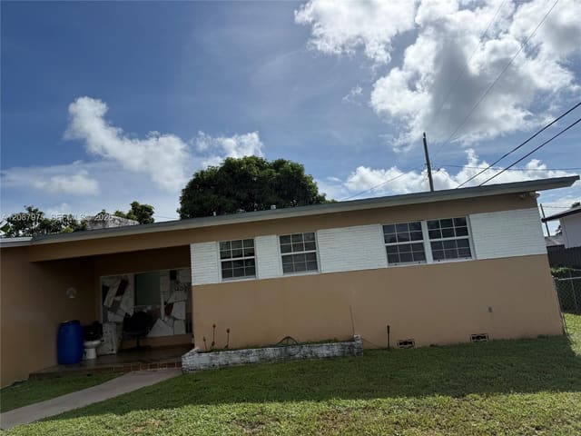 1409 S 24th Terrace, Hollywood, FL 33020