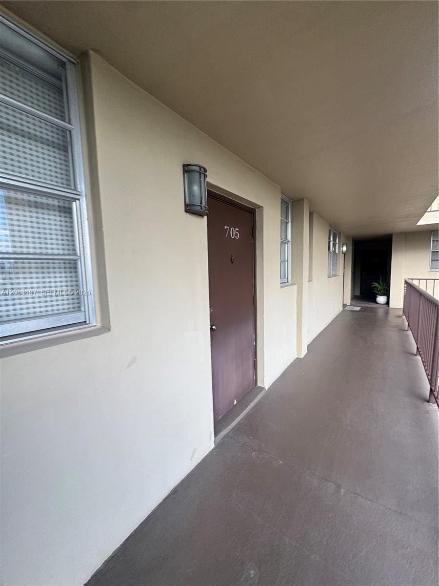 1811 Jefferson 705 — photo 2