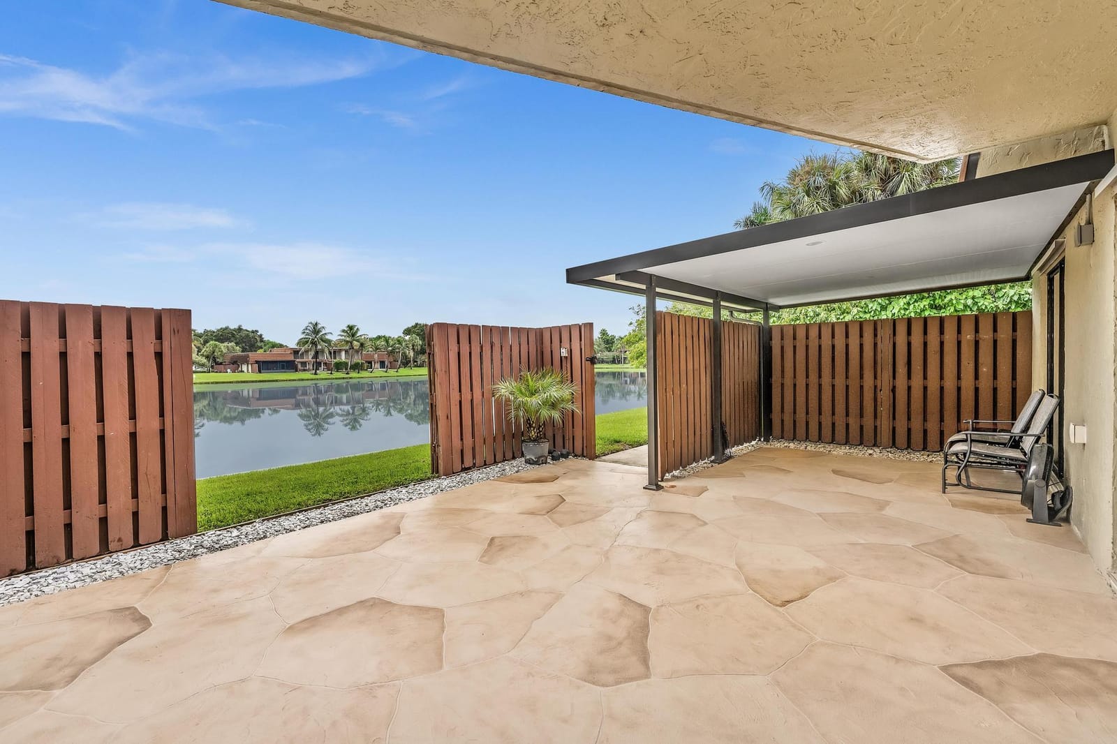 1214 SW 120TH Way 1214 — photo 3
