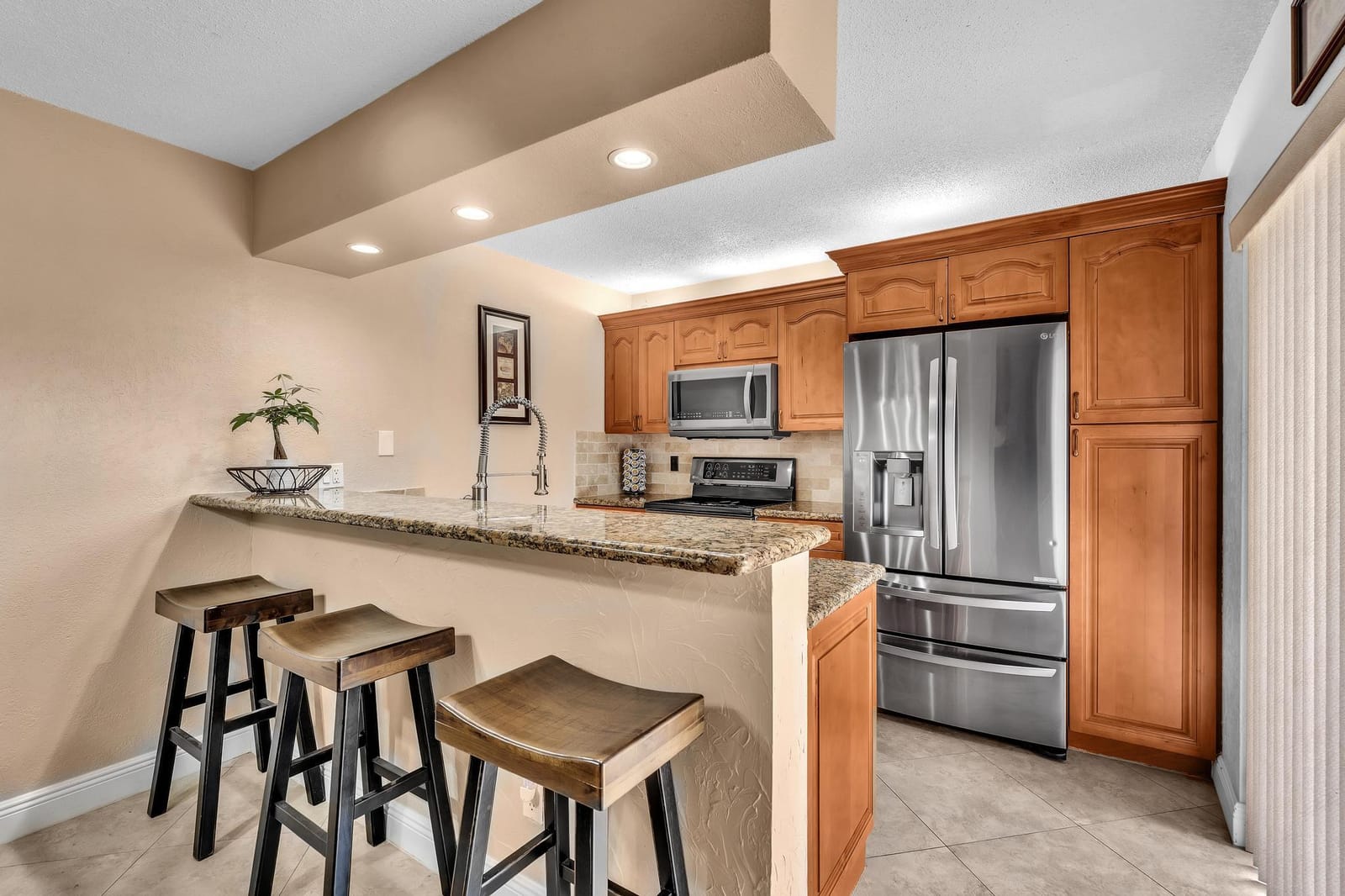 1214 SW 120TH Way 1214 — photo 8