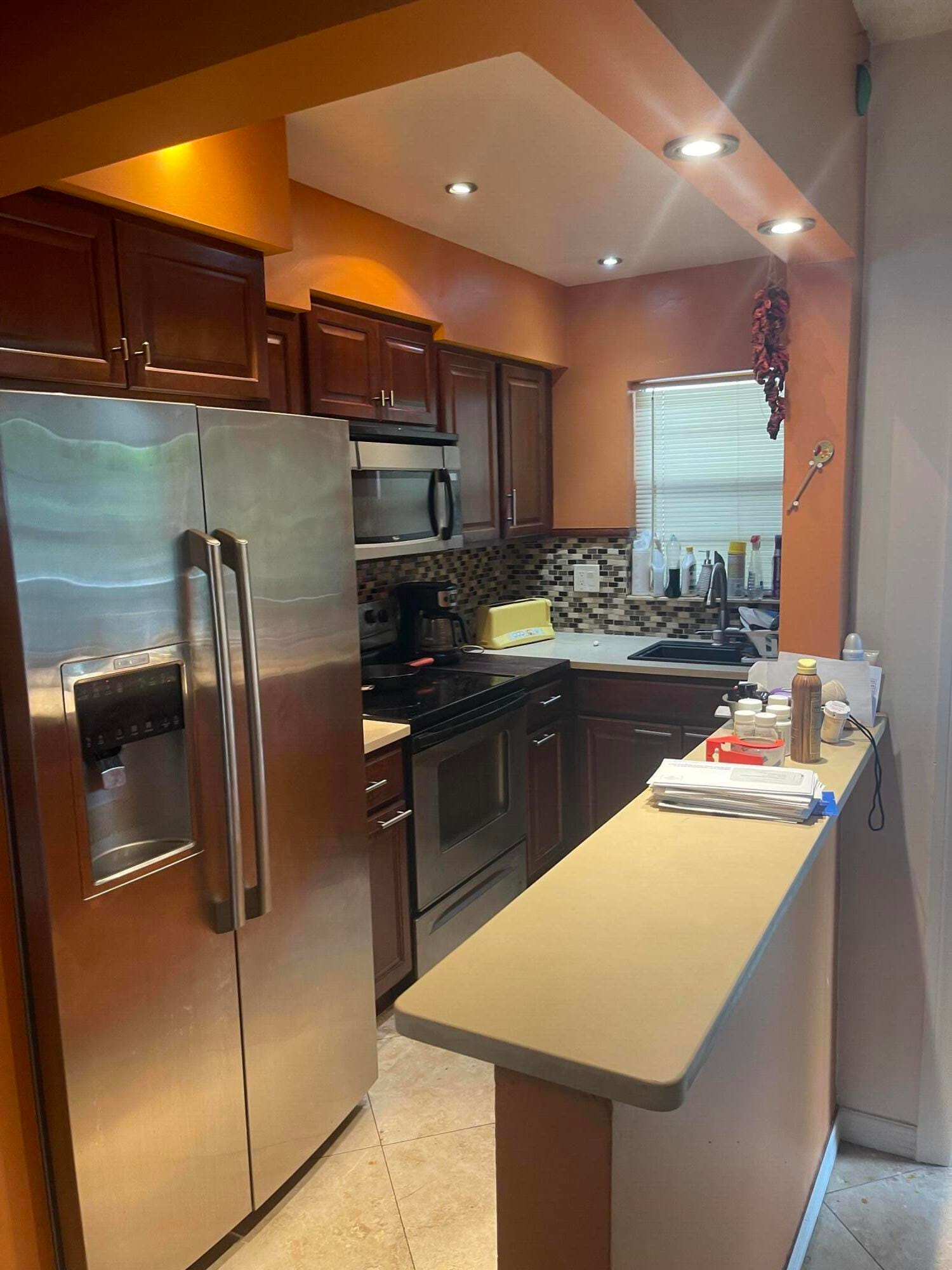 1700 Cleveland Street Apt 204, Hollywood, FL 33020 photo 3