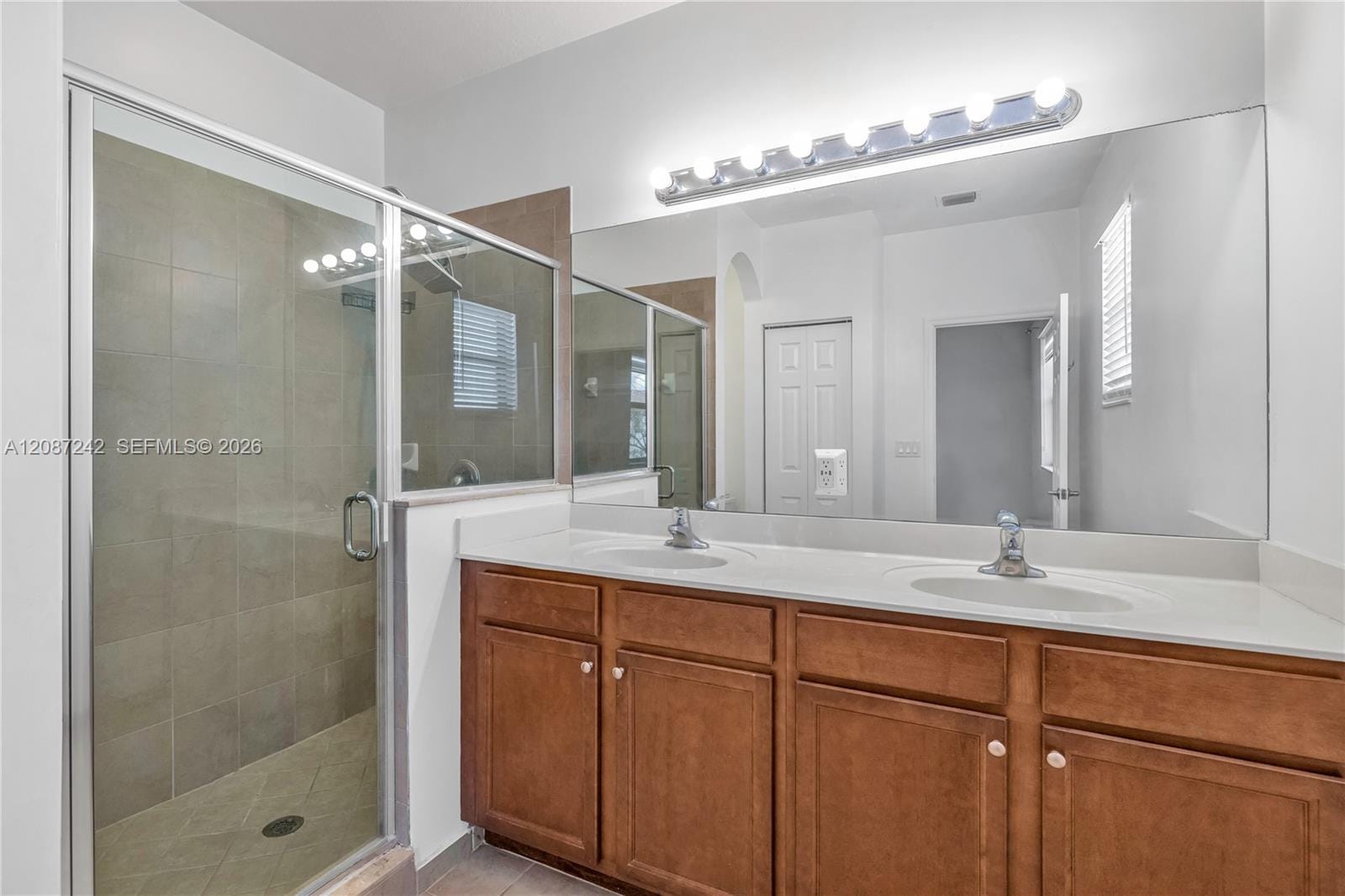 17531 SW 153rd Path, Miami, FL 33187 photo 22