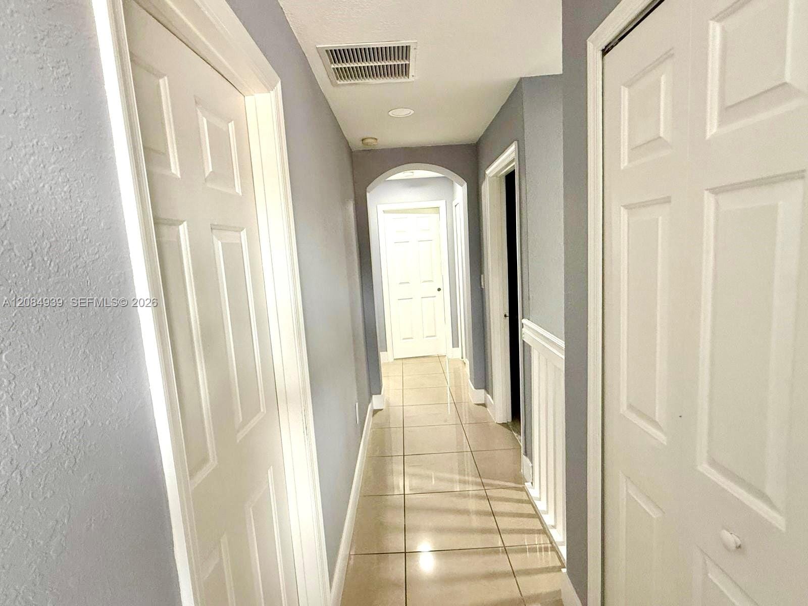 2869 SE 15th Road 70 — photo 4