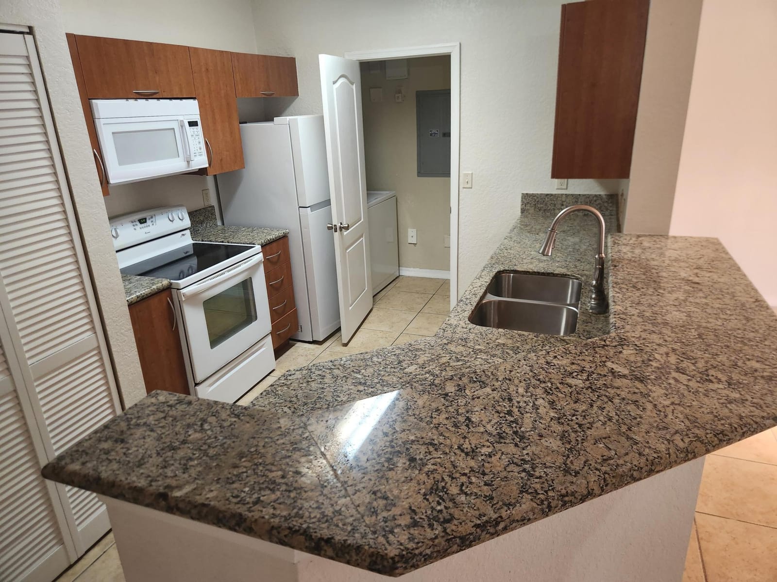156 SW Peacock Boulevard 29102 — photo 5
