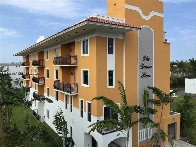 555 E Dania Beach Boulevard 5, Dania Beach, FL 33004 photo 23
