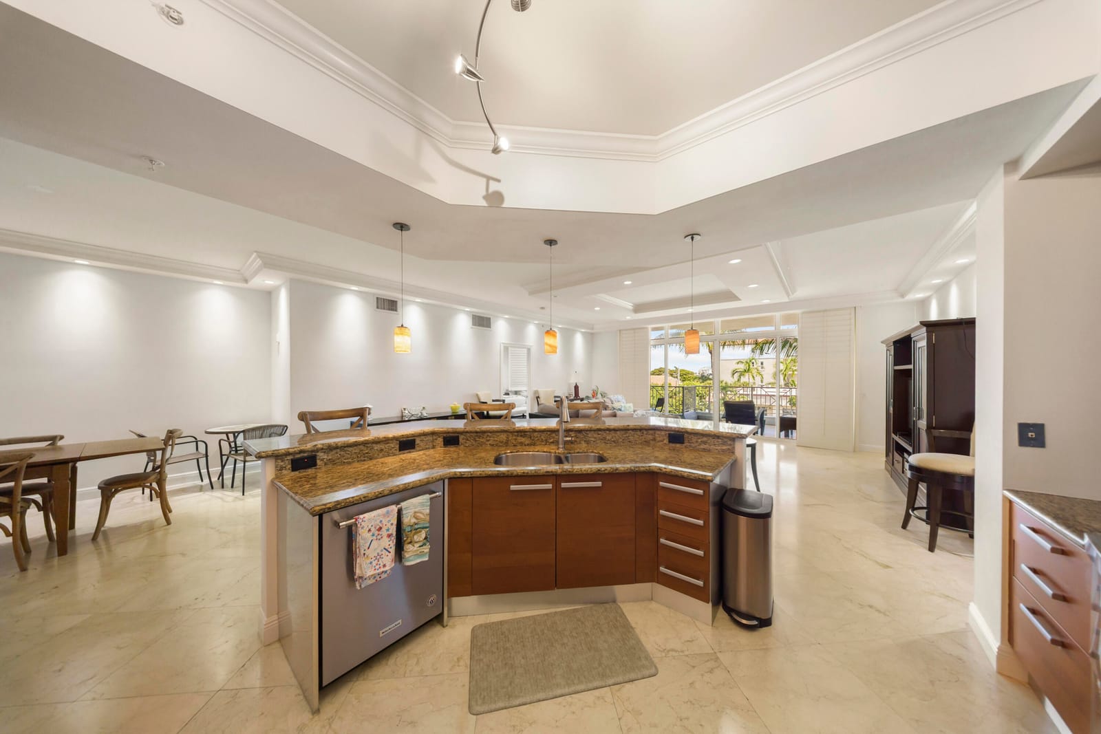 701 SE 21ST Avenue 302, Deerfield Beach, FL 33441 photo 9