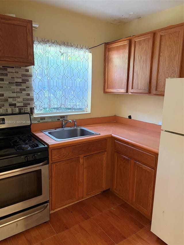 1851 Funston Street B, Hollywood, FL 33020