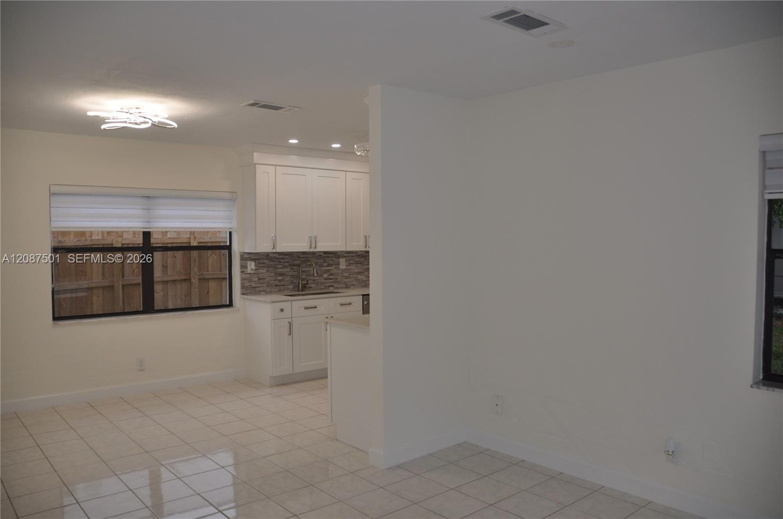571 NE 61st Street, Oakland Park, FL 33334 photo 11
