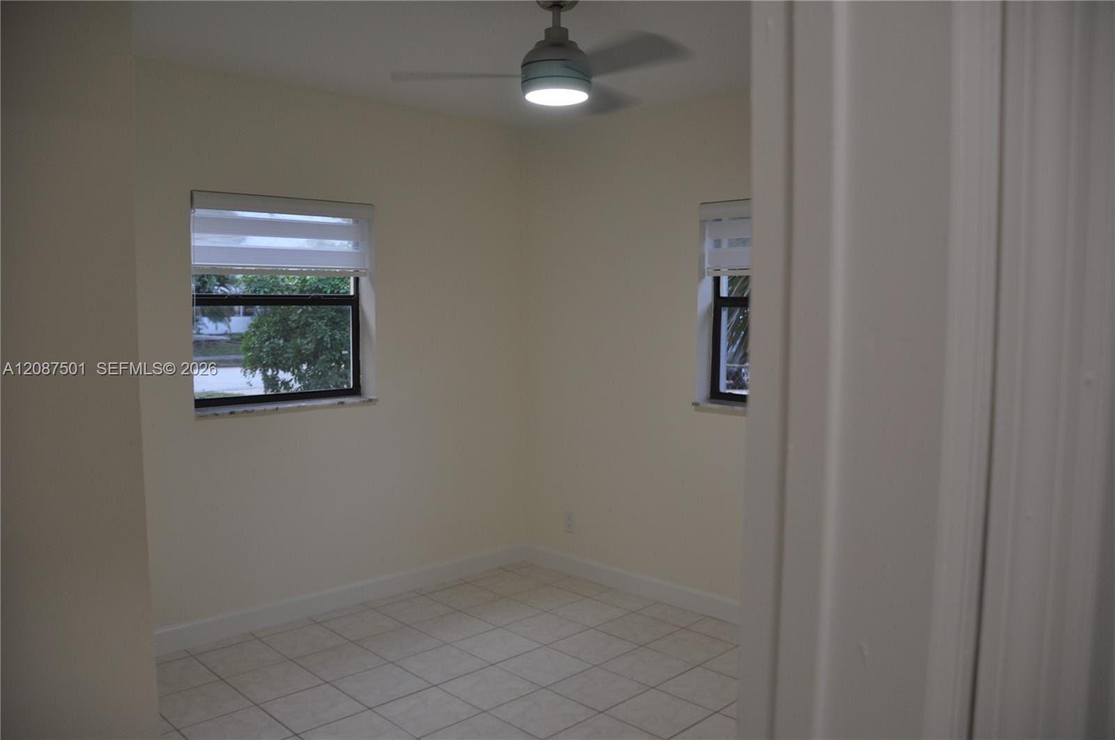 571 NE 61st Street, Oakland Park, FL 33334 photo 7