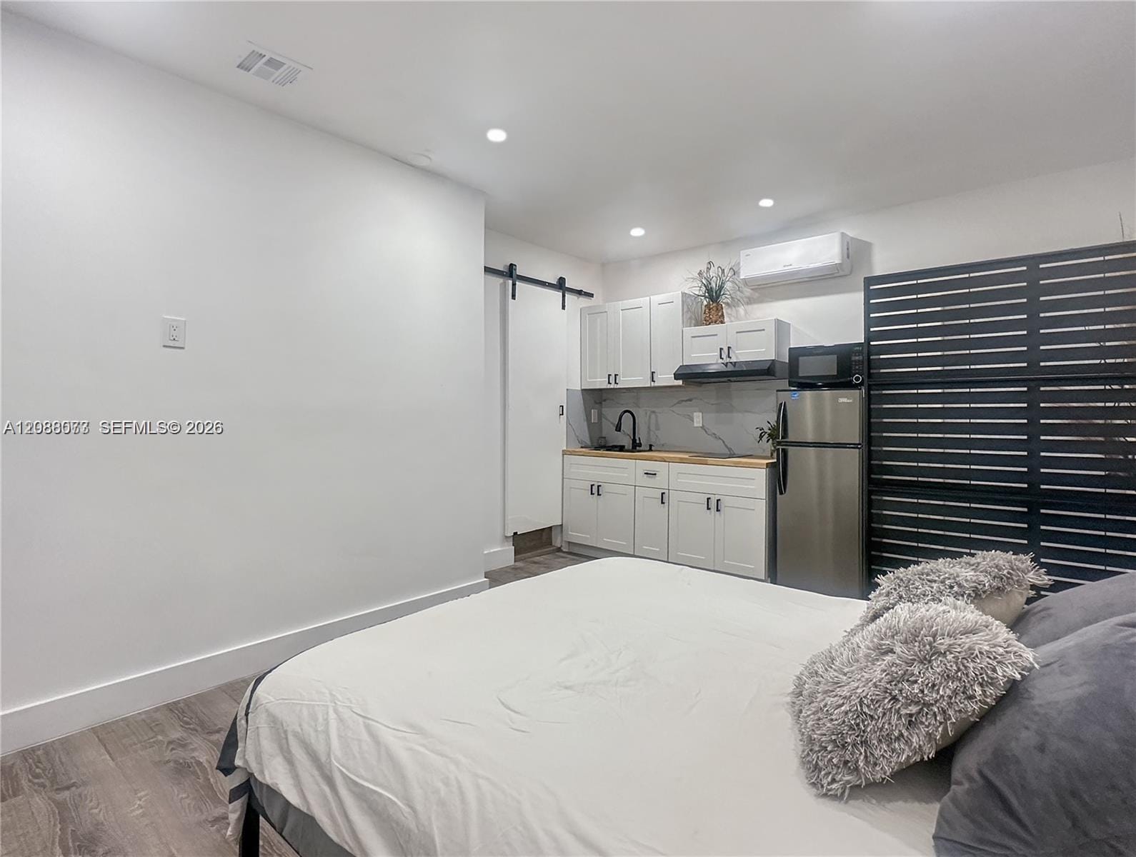 15400 SW 169th Lane Side, Miami, FL 33187 photo 6