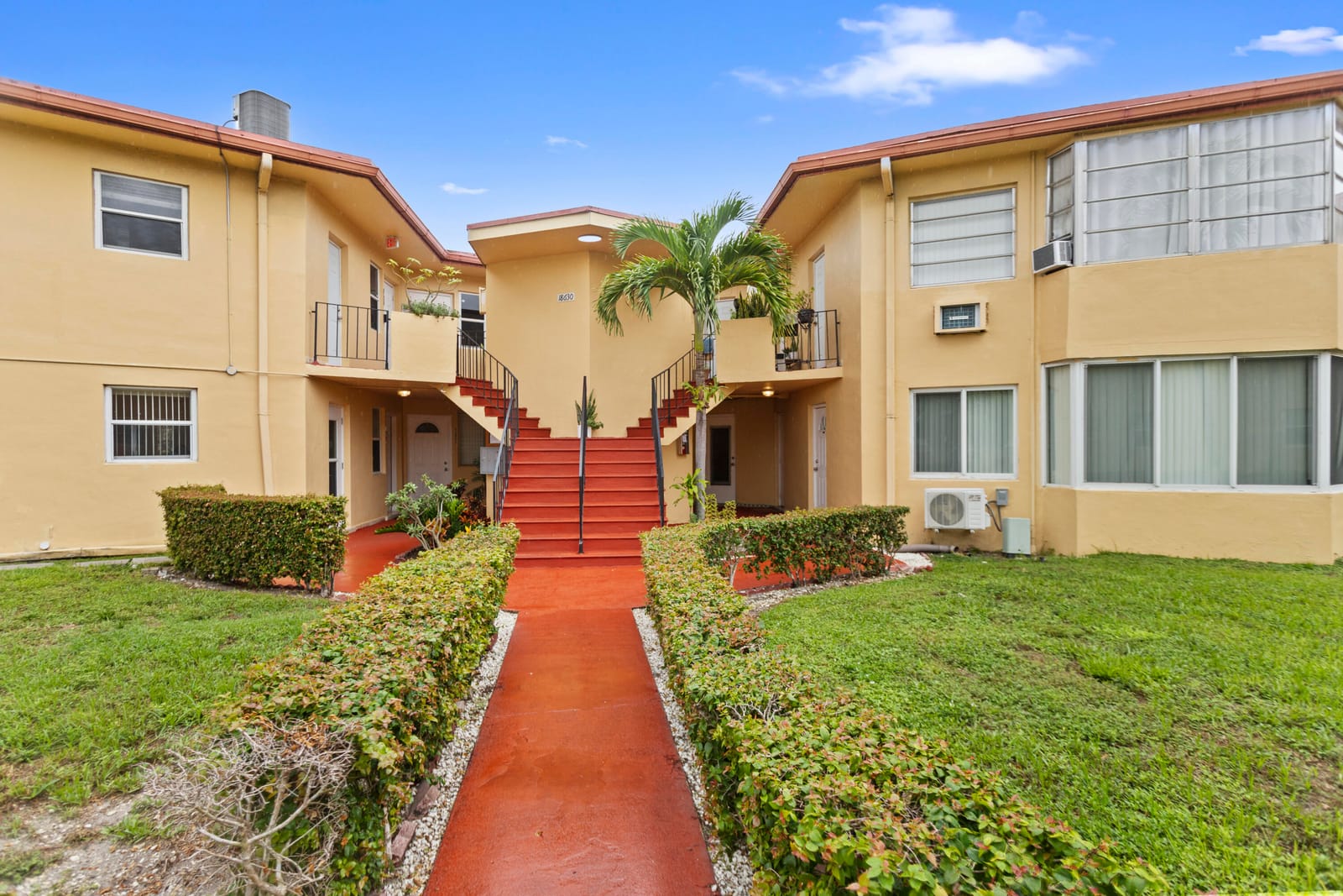 18630 NE 18TH Avenue 134, Miami, FL 33179 photo 2