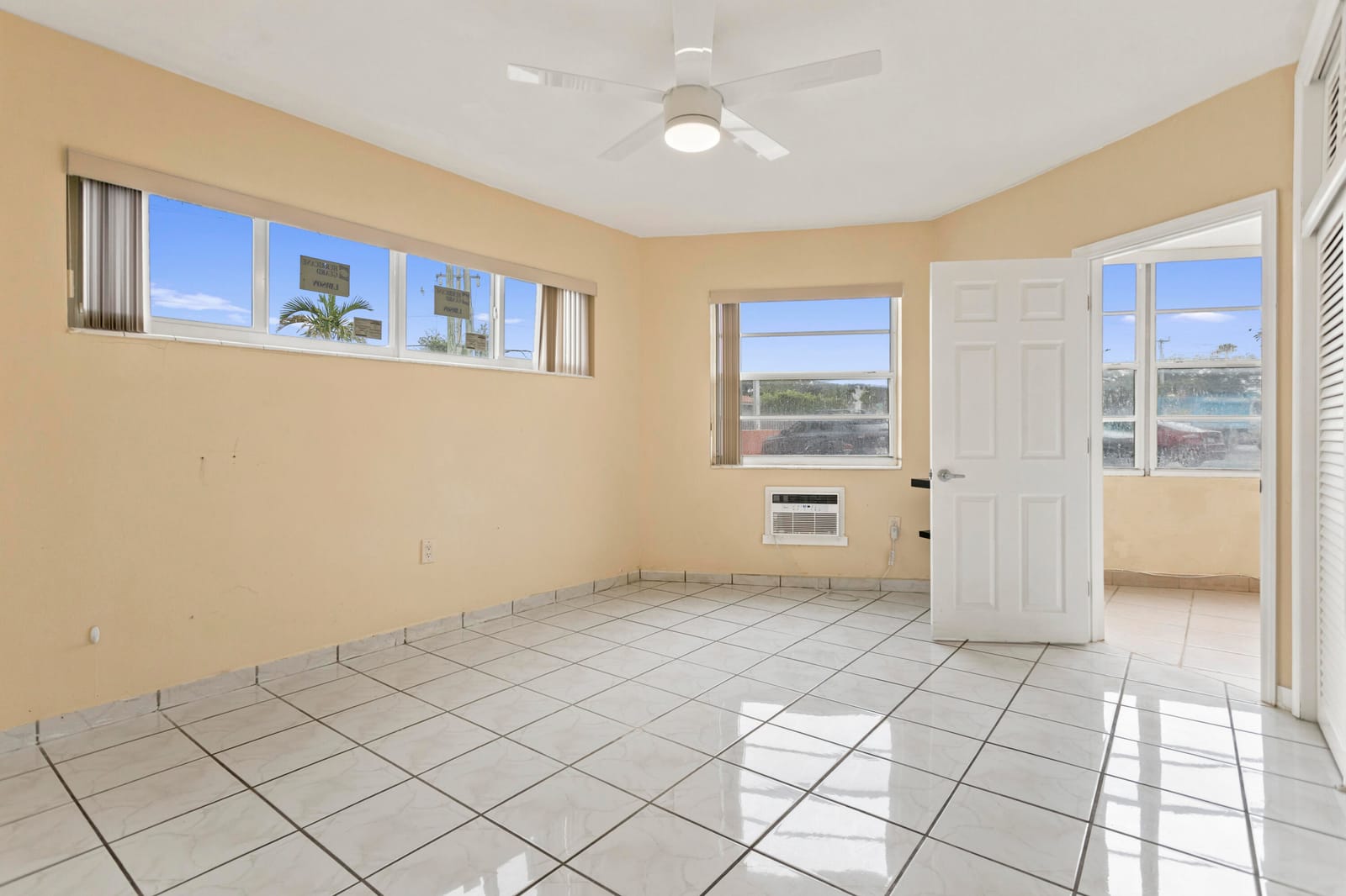 18630 NE 18TH Avenue 134, Miami, FL 33179 photo 12