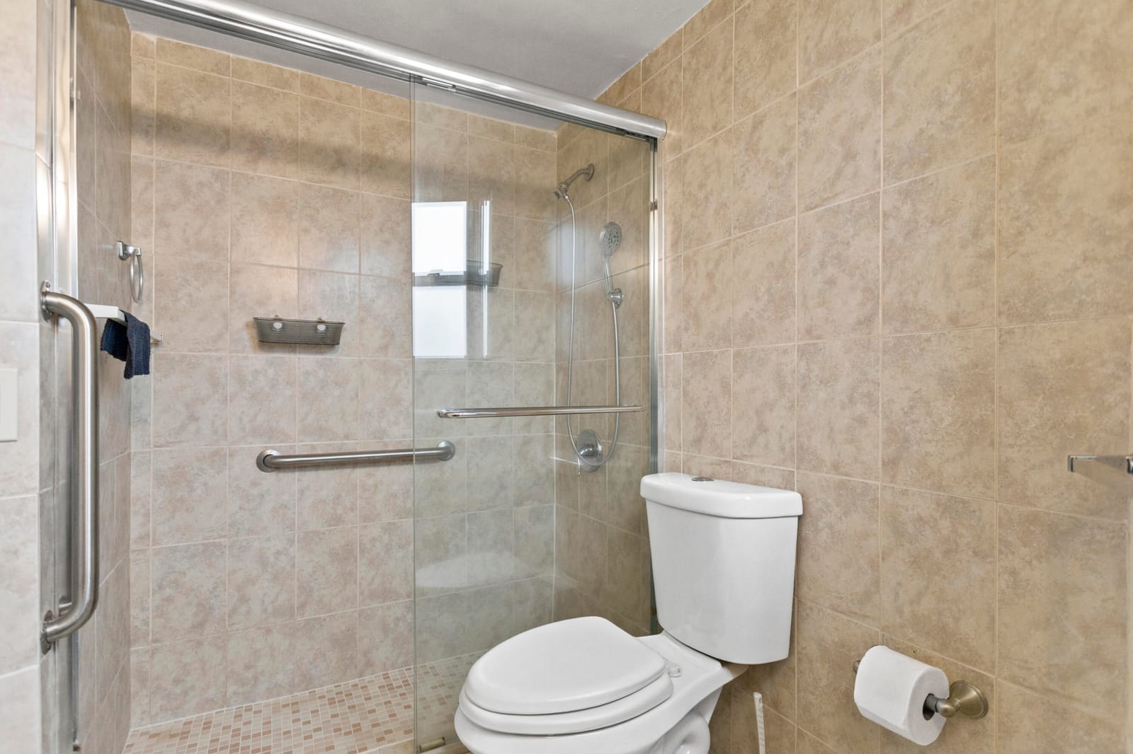18630 NE 18TH Avenue 134, Miami, FL 33179 photo 16