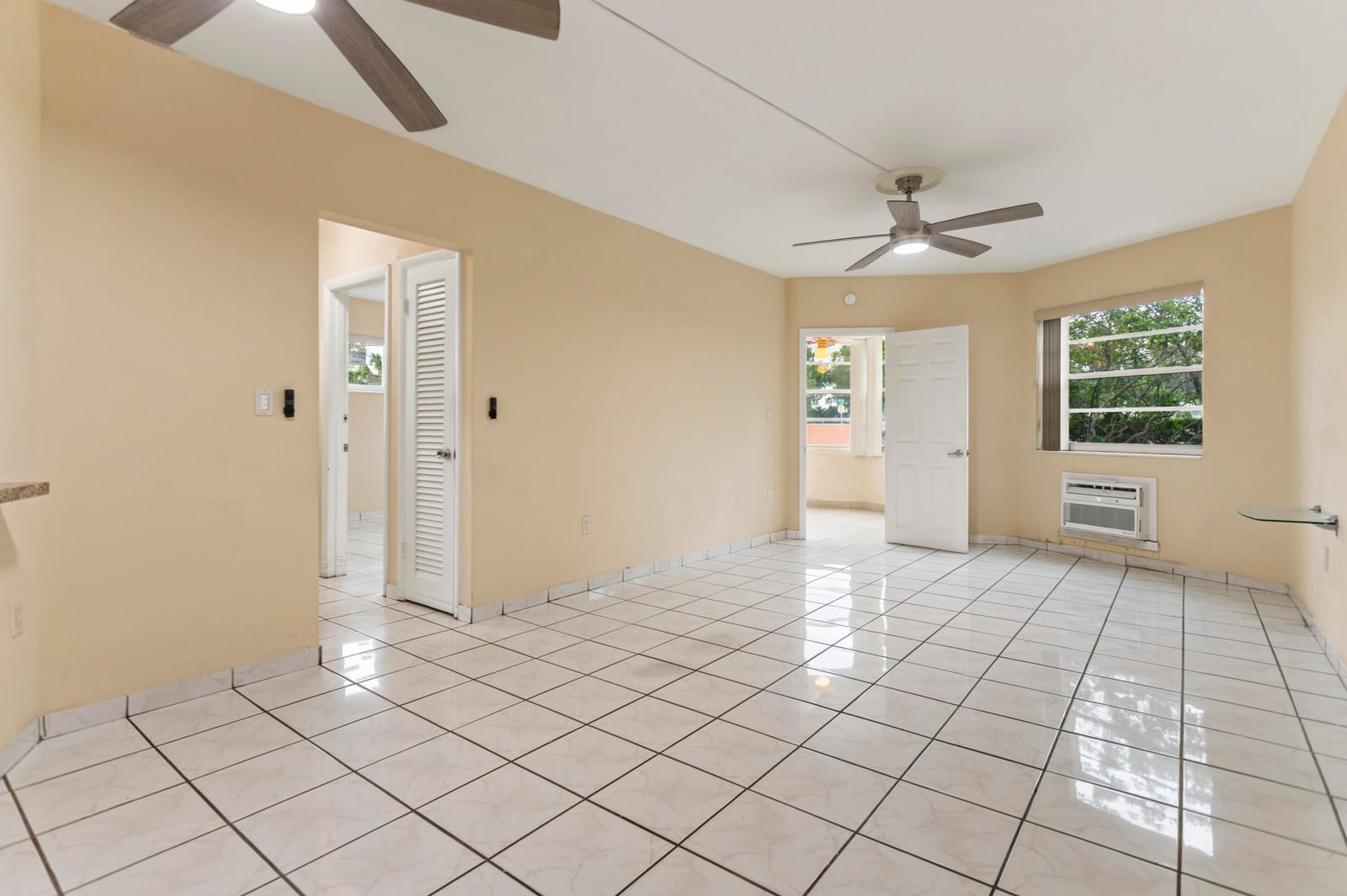 18630 NE 18TH Avenue 134, Miami, FL 33179 photo 5