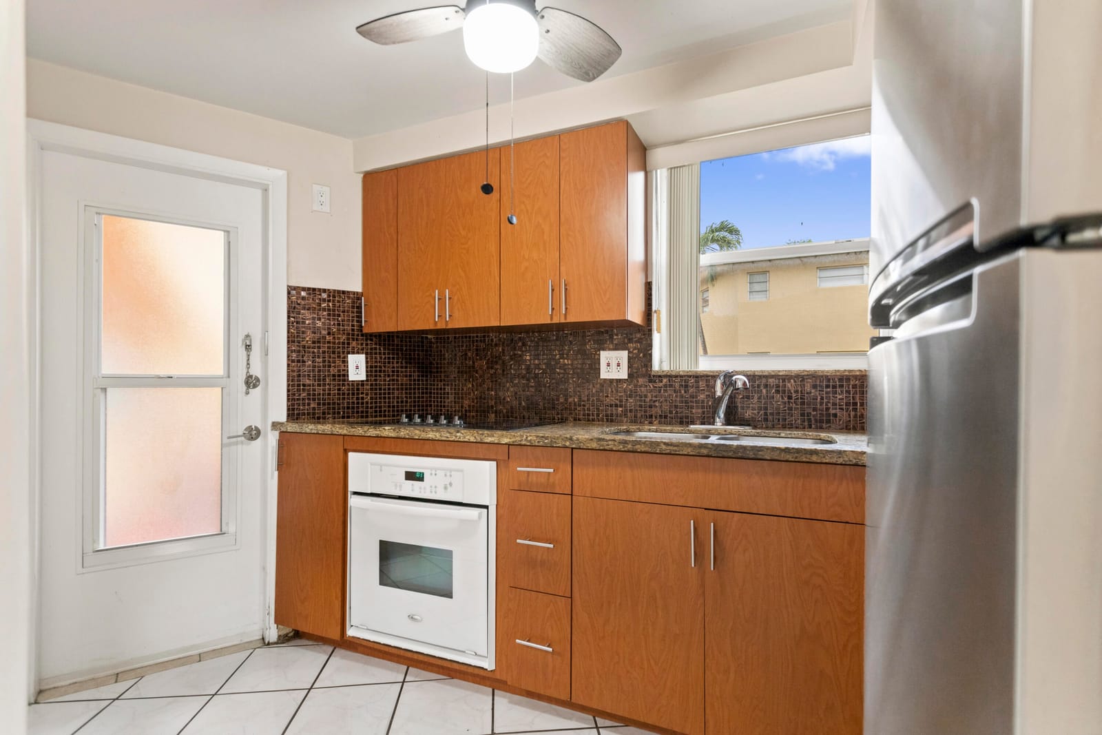 18630 NE 18TH Avenue 134, Miami, FL 33179 photo 9