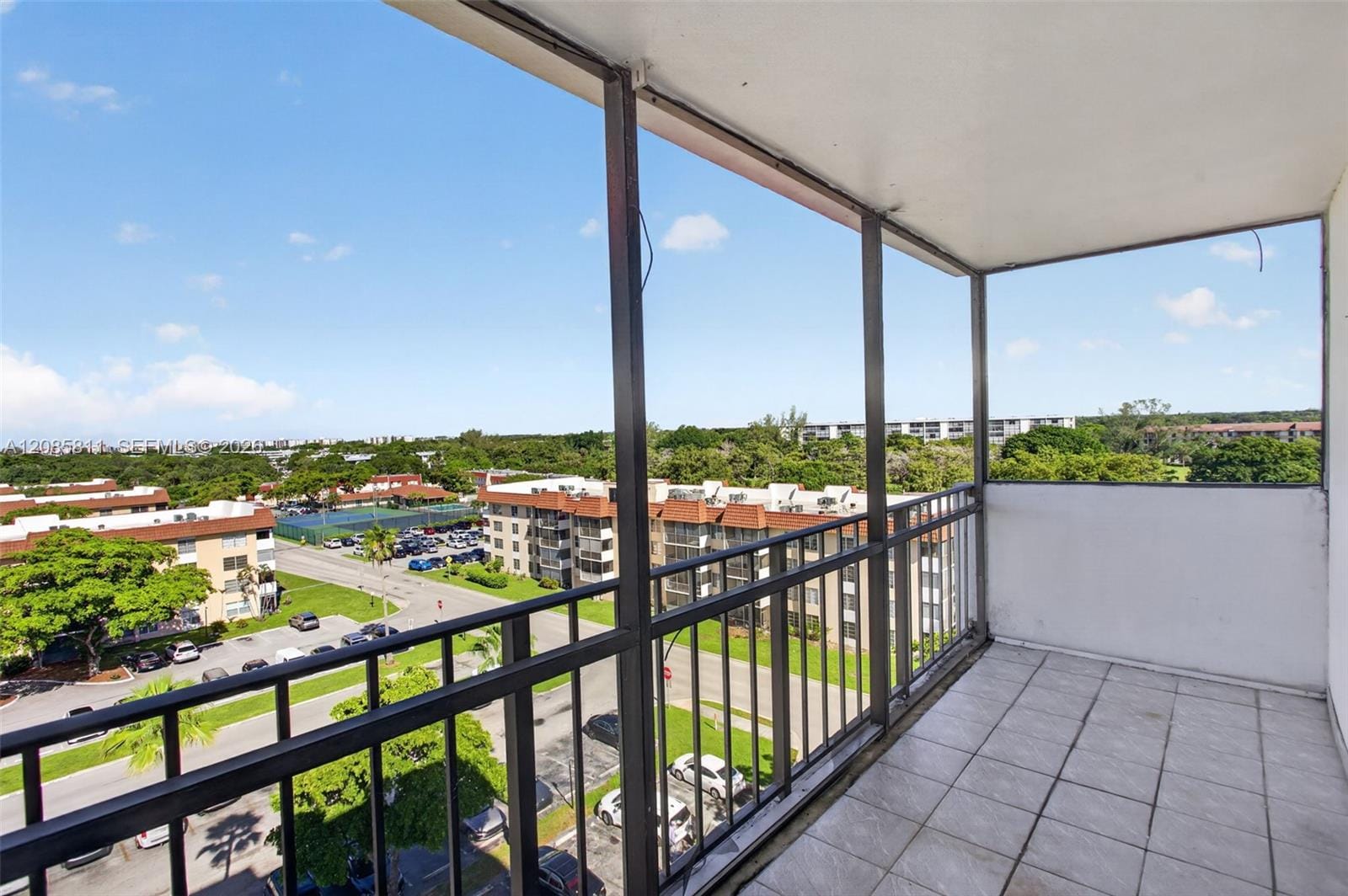4174 Inverrary Drive 815, Lauderhill, FL 33319 photo 22