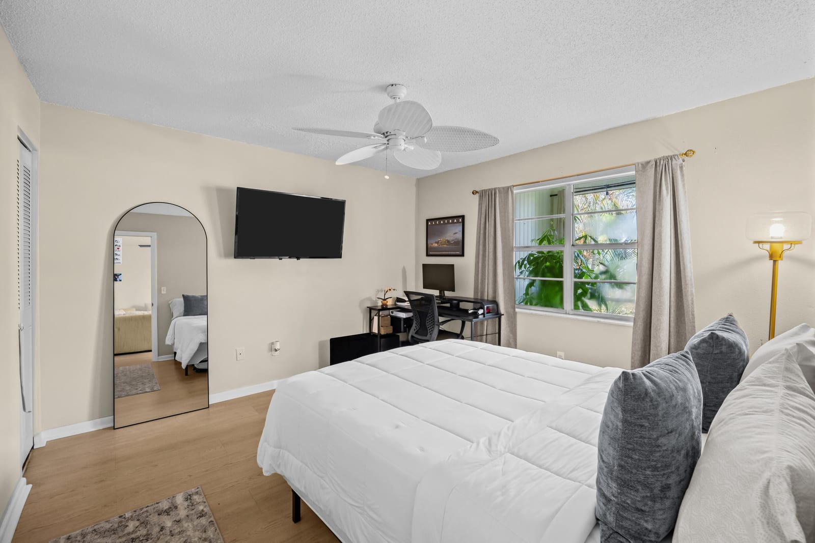 1917 SW Palm City Road Apt g, Stuart, FL 34994 photo 15