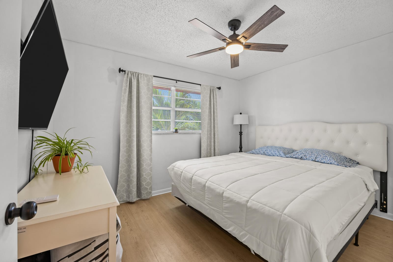 1917 SW Palm City Road Apt g, Stuart, FL 34994 photo 18