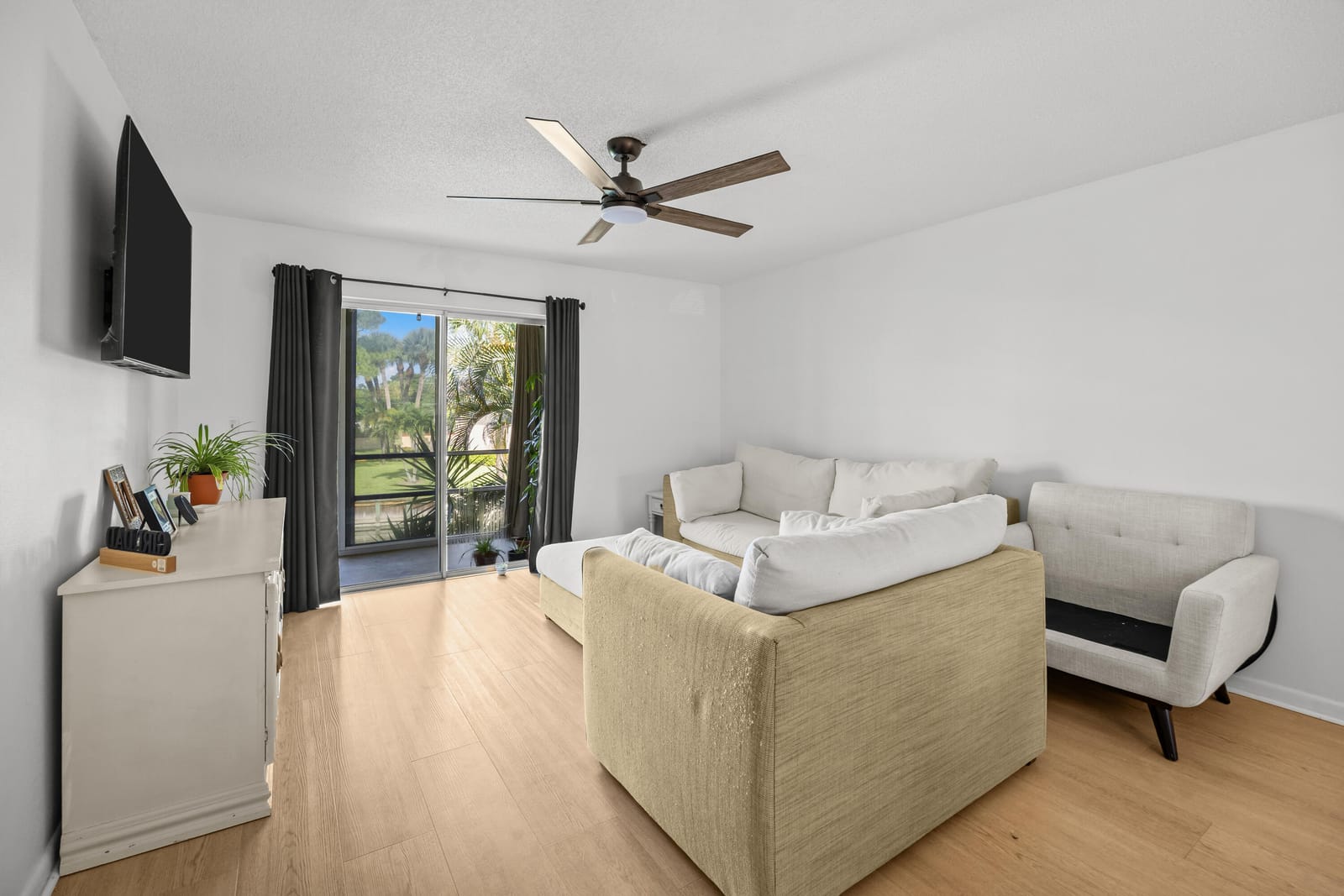 1917 SW Palm City Road Apt g, Stuart, FL 34994 photo 9