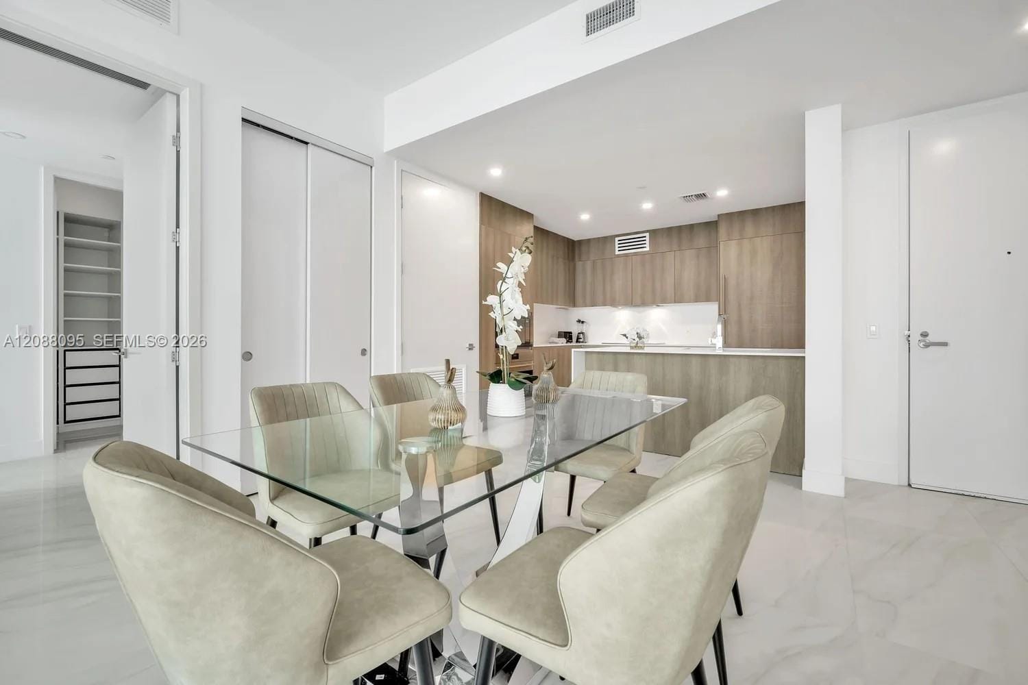17550 Collins Avenue 1003, Sunny Isles Beach, FL 33160 photo 5