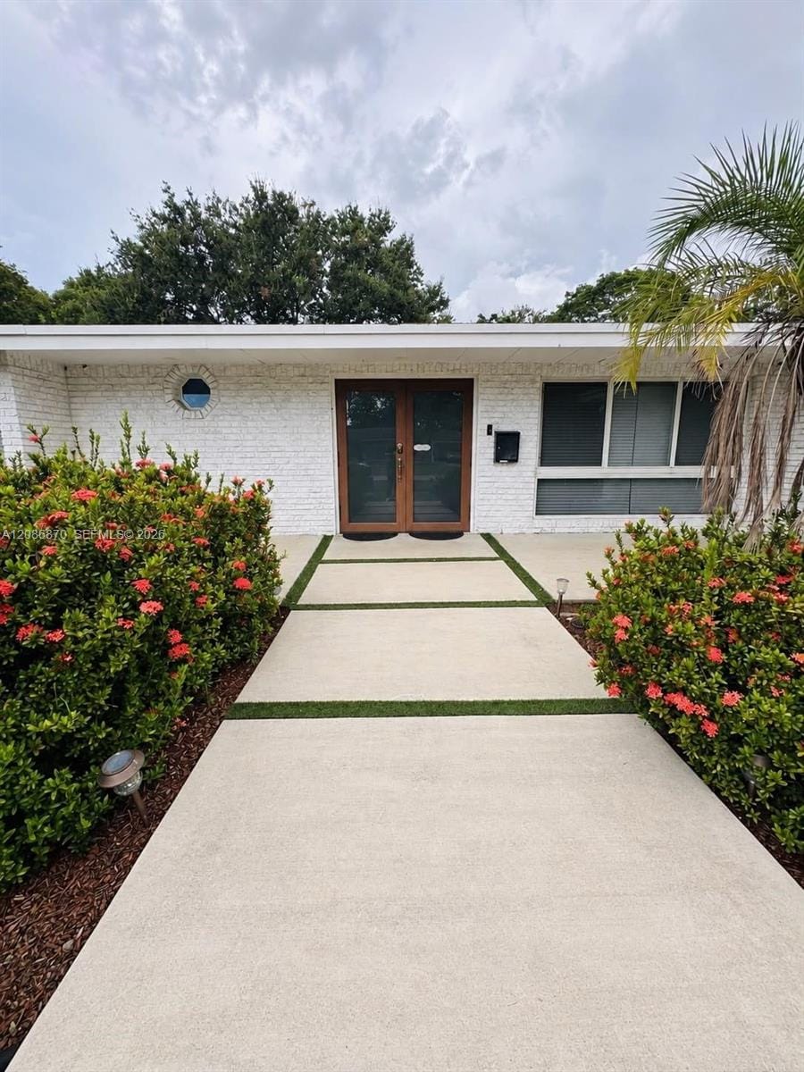 695 SW 65th Avenue, Margate, FL 33068 photo 2