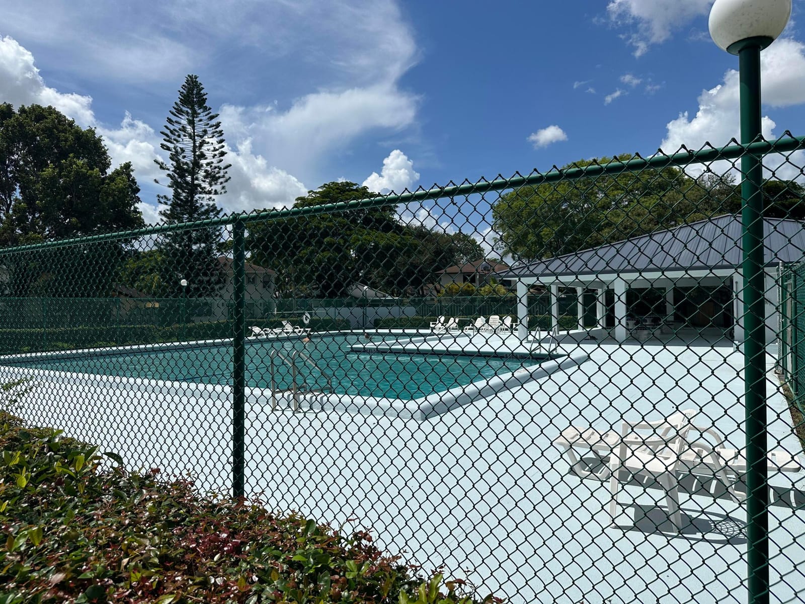 305 Lakeside Court, Sunrise, FL 33326 photo 28